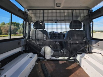 Land Rover Defender 90 2.2 TD4 Station Wagon N1 (9)