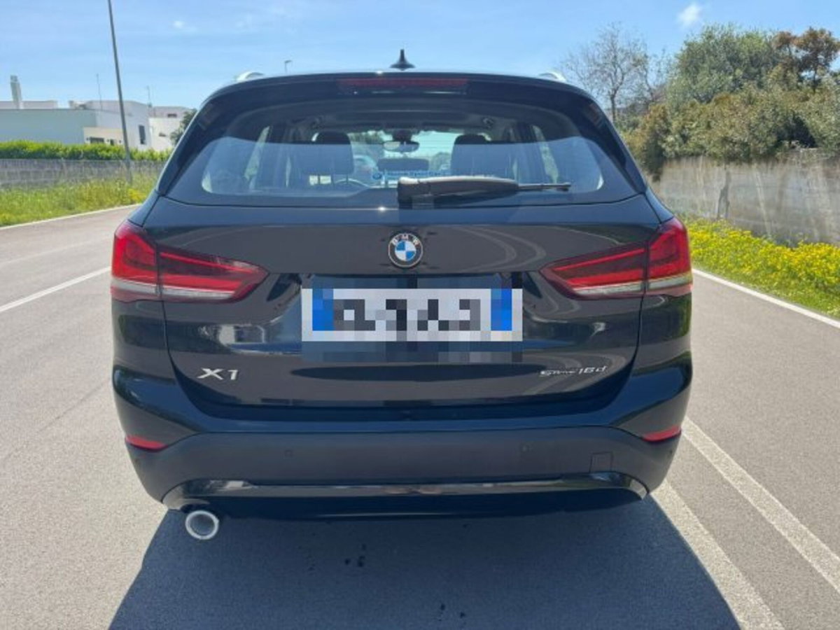 BMW X1 sDrive16d Business Advantage (7)