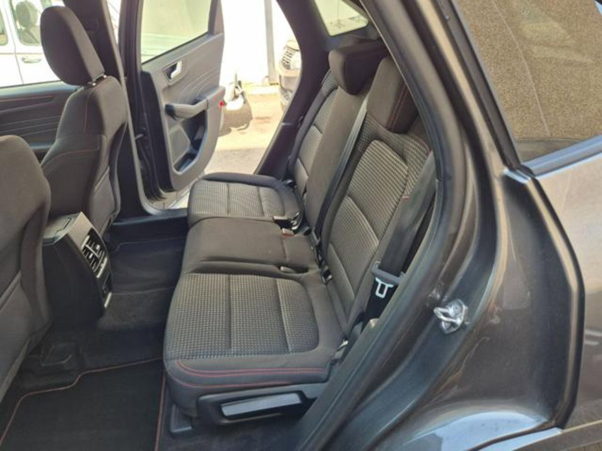 Ford Kuga 2.0 EcoBlue 120 CV aut. 2WD ST-Line (14)