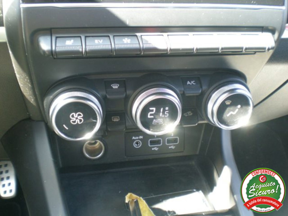 Renault Arkana E-Tech 145 CV Intens (18)