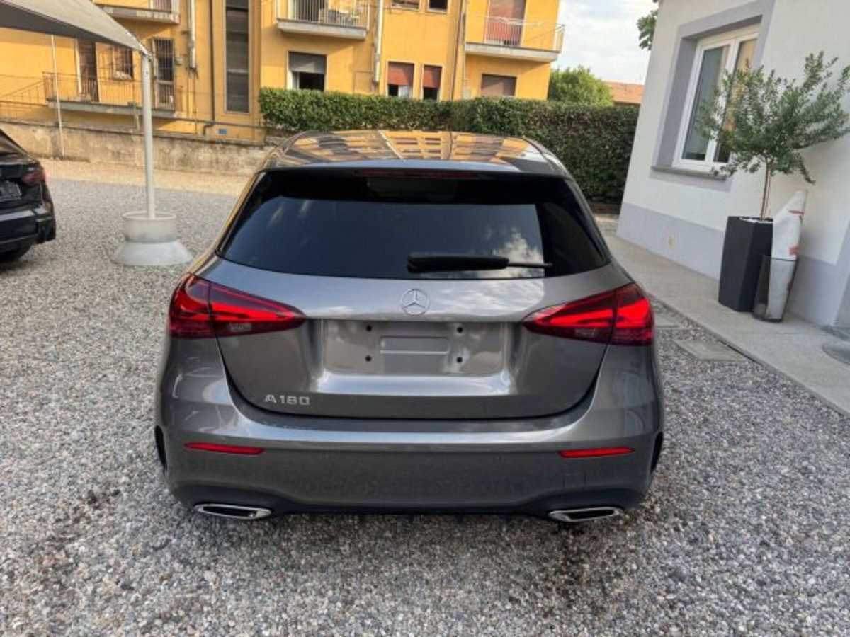 Mercedes-Benz Classe A 180 AMG Line Premium Plus auto (6)