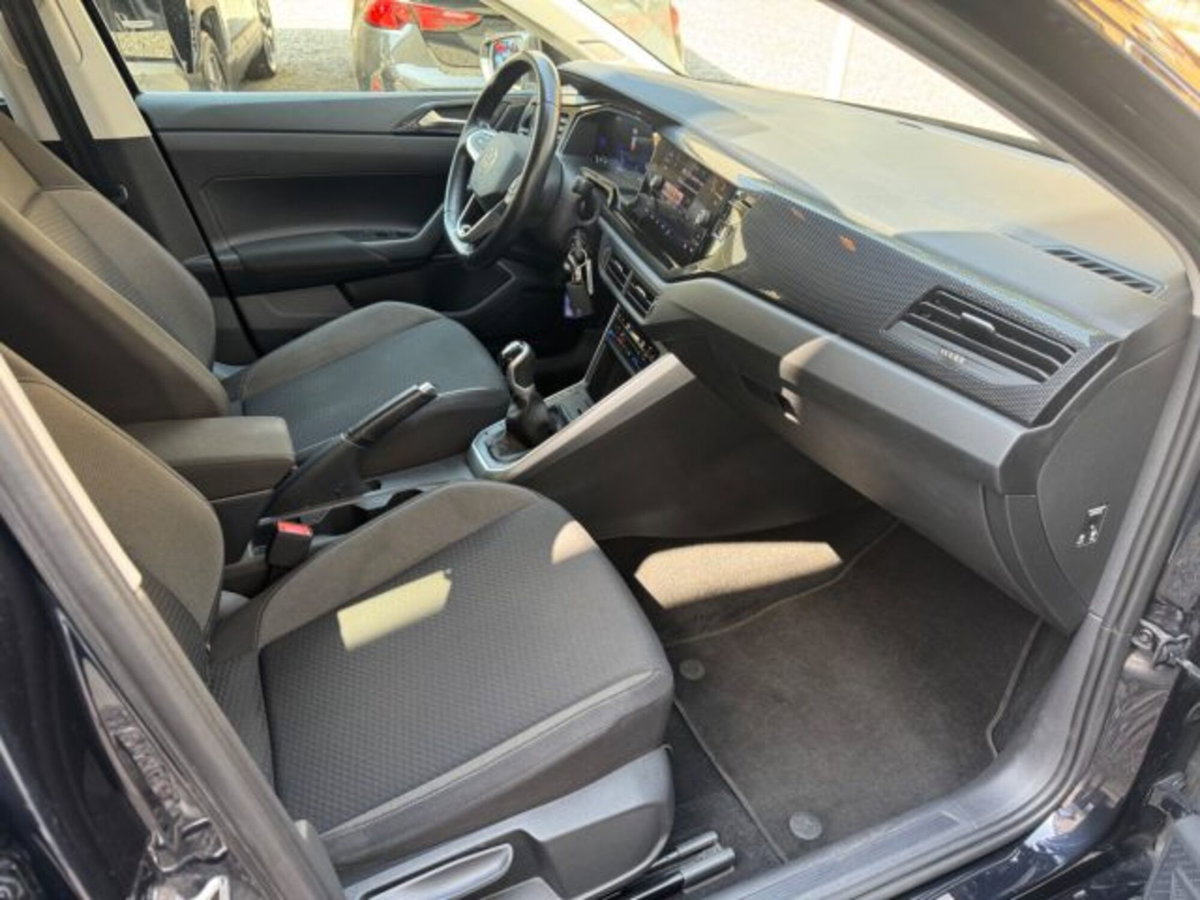 Volkswagen Polo 1.0 Life 80cv (13)
