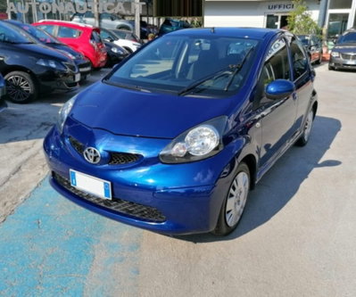 Toyota Aygo 1.0 12V VVT-i 5 porte usata