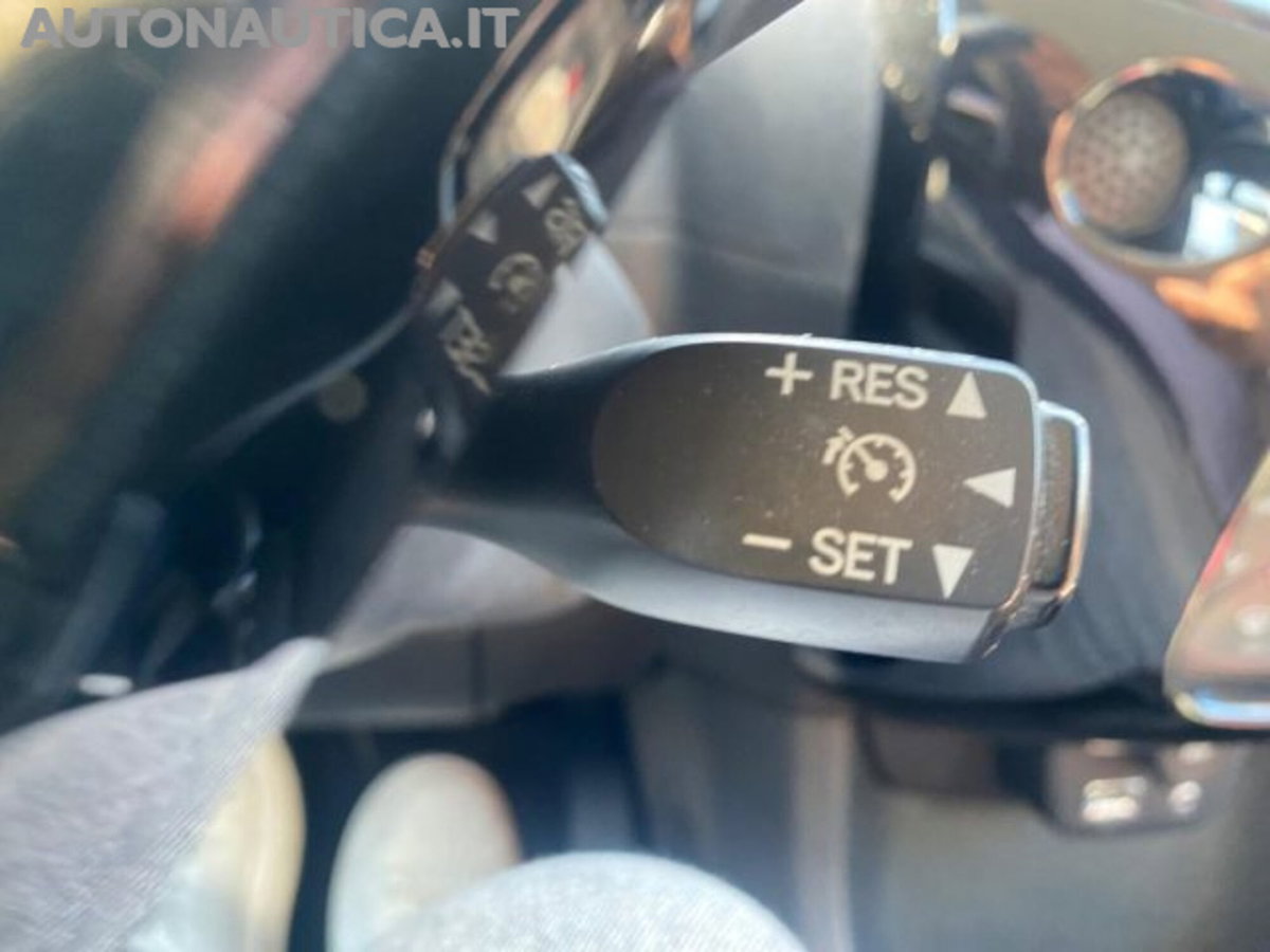 Toyota Aygo 1.0 VVT-i 69 CV 5 porte x-play (14)