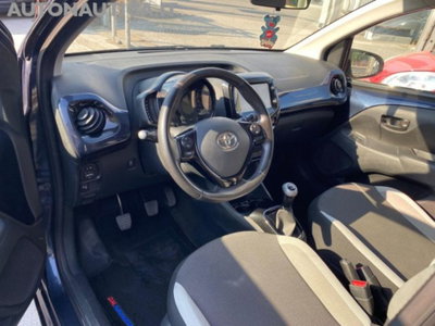 Toyota Aygo 1.0 VVT-i 69 CV 5 porte x-play (7)