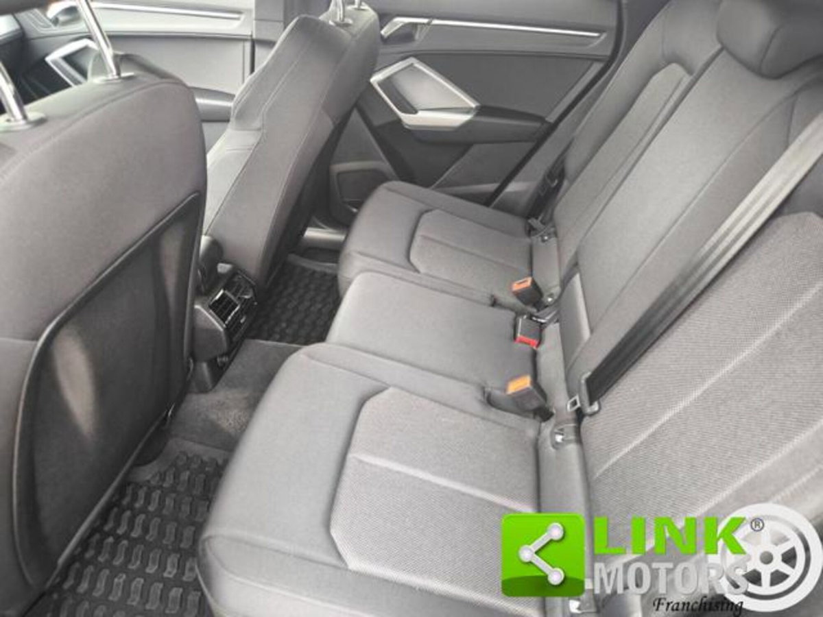 Audi Q3 Sportback 35 TDI quattro S tronic S line edition (10)
