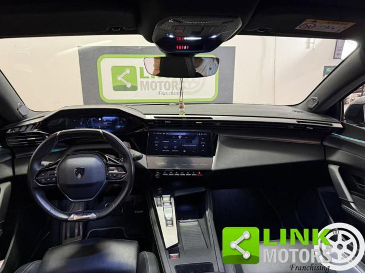 Peugeot 308 1.6 hybrid phev GT 180cv e-eat8 (10)