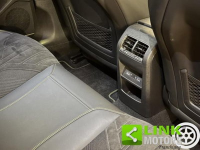 Peugeot 308 1.6 hybrid phev GT 180cv e-eat8 (19)
