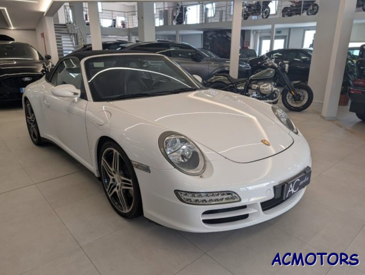Porsche 911 Cabrio Carrera 4S (2)