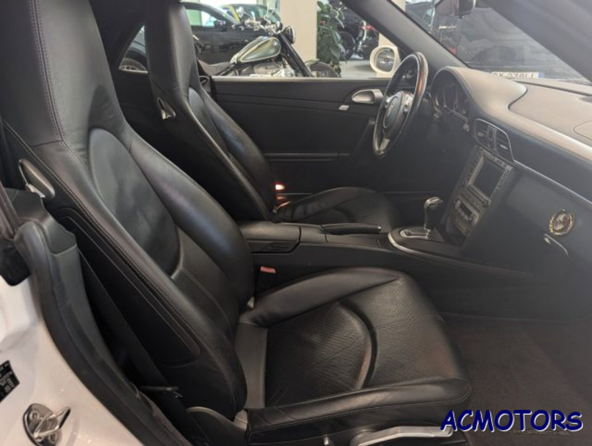 Porsche 911 Cabrio Carrera 4S (9)