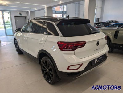 Volkswagen T-Roc 1.0 TSI Life (4)