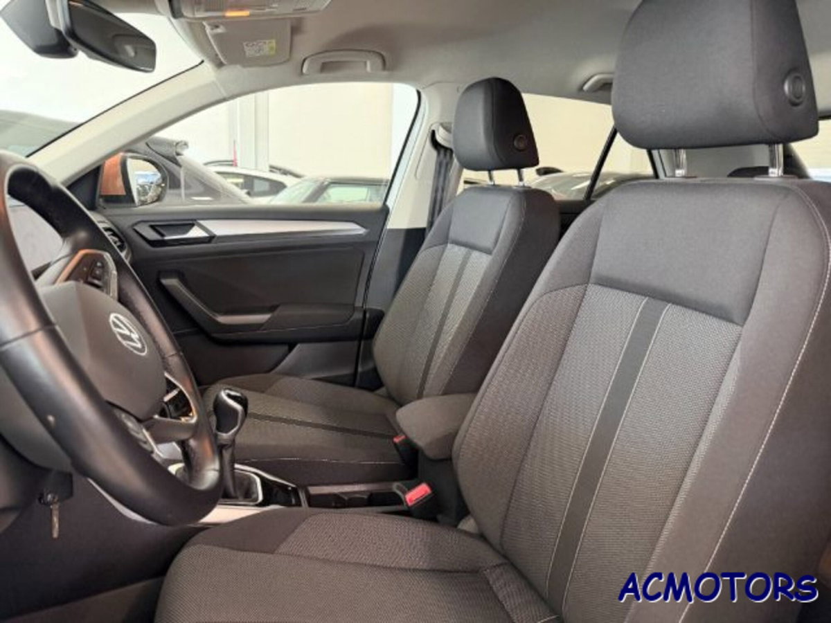 Volkswagen T-Roc 1.0 TSI Life (8)