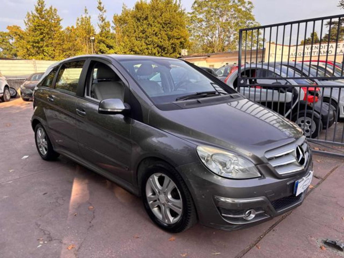 Mercedes-Benz Classe B 180 CDI Premium (3)