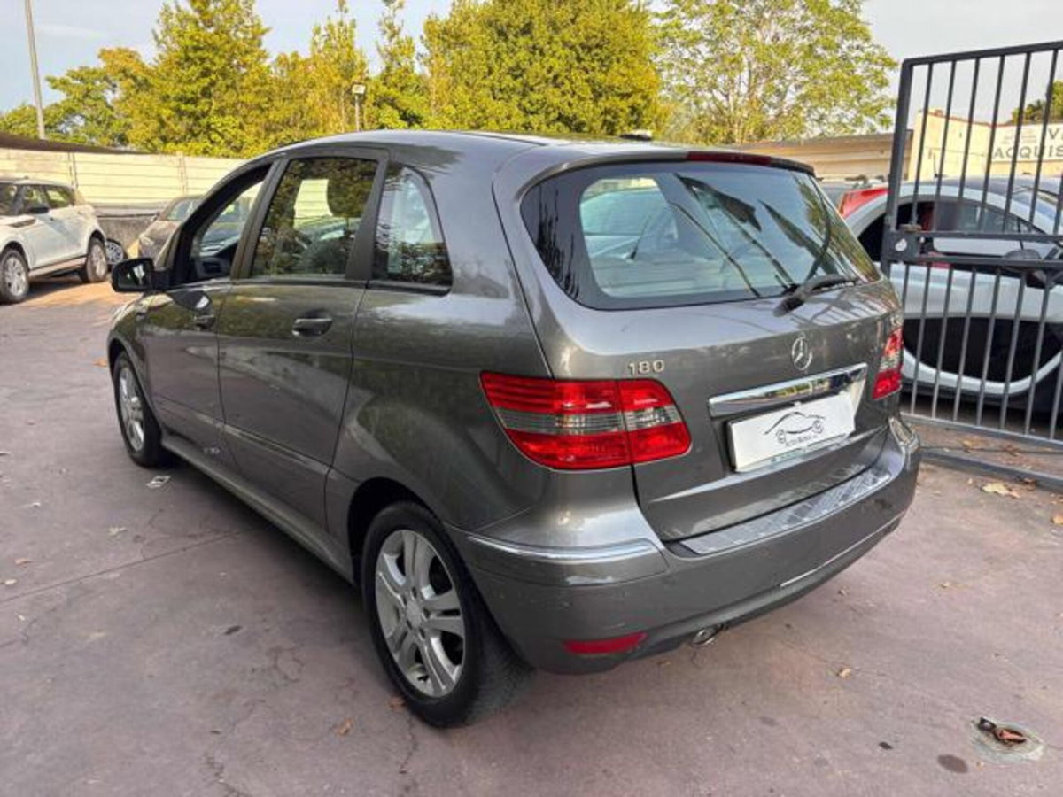 Mercedes-Benz Classe B 180 CDI Premium (6)