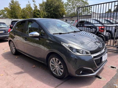 Peugeot 208 82 5 porte Active usata