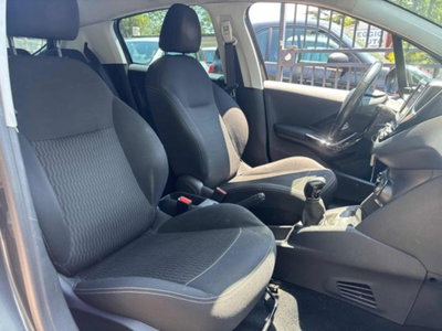 Peugeot 208 82 5 porte Active (13)