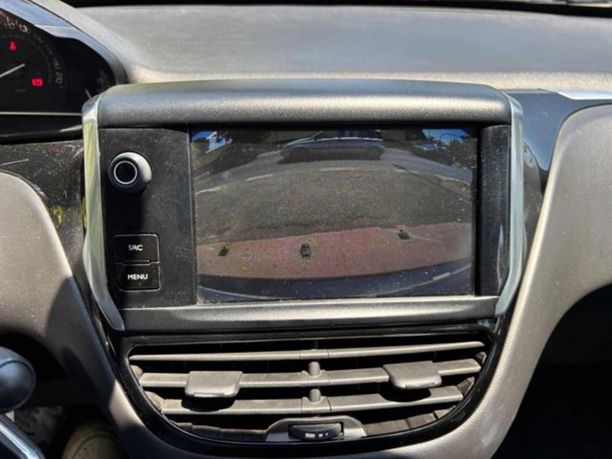 Peugeot 208 82 5 porte Active (9)