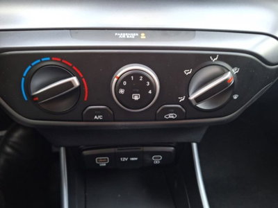 Hyundai i20 1.0 t-gdi Connectline 90cv mt (14)