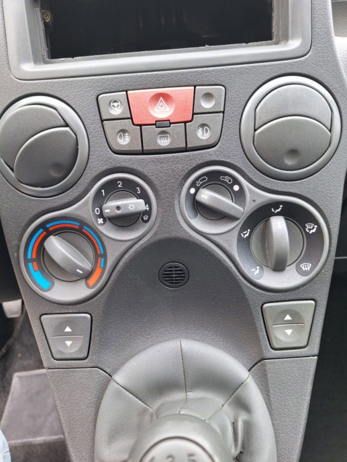 Fiat Panda 1.2 4x4 Climbing (11)