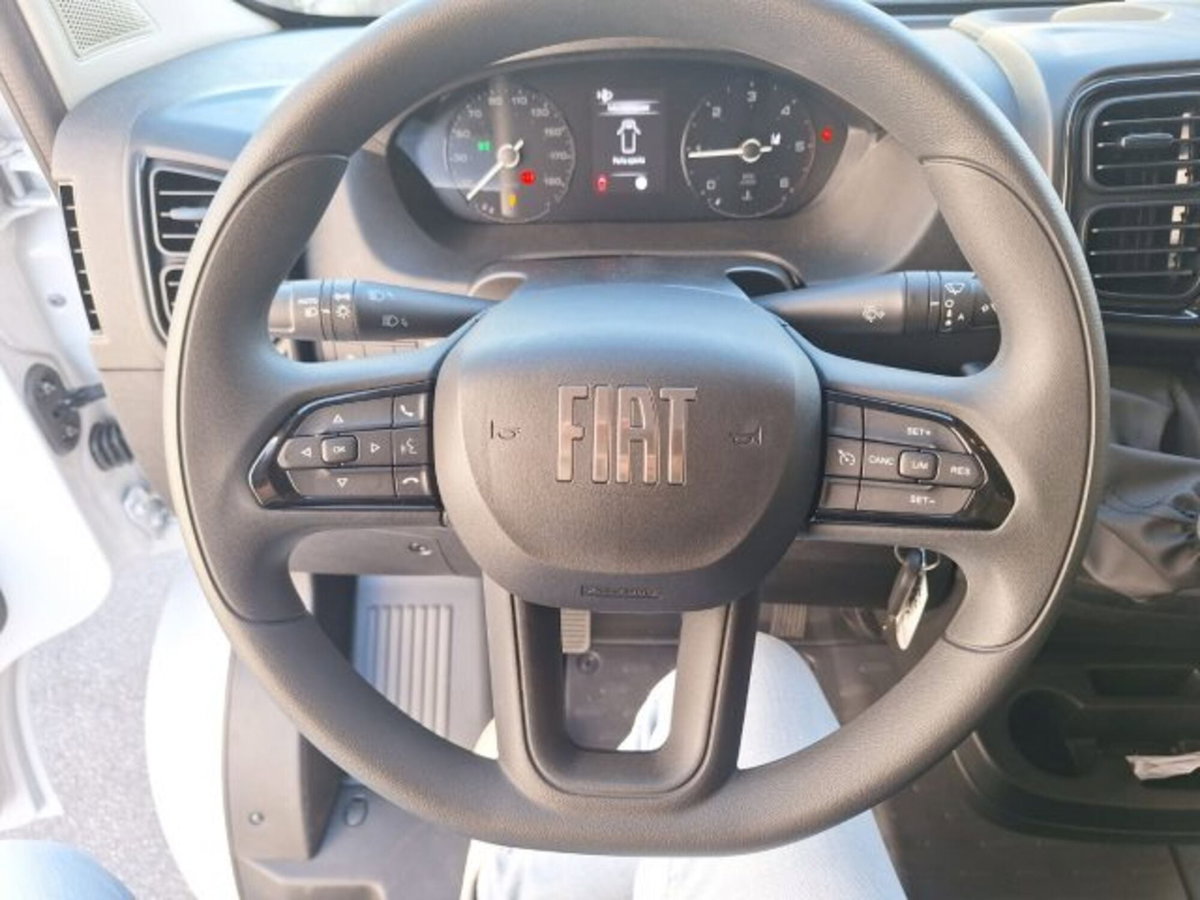 Fiat Ducato Furgone L2H2 2.2 diesel 140cv (10)