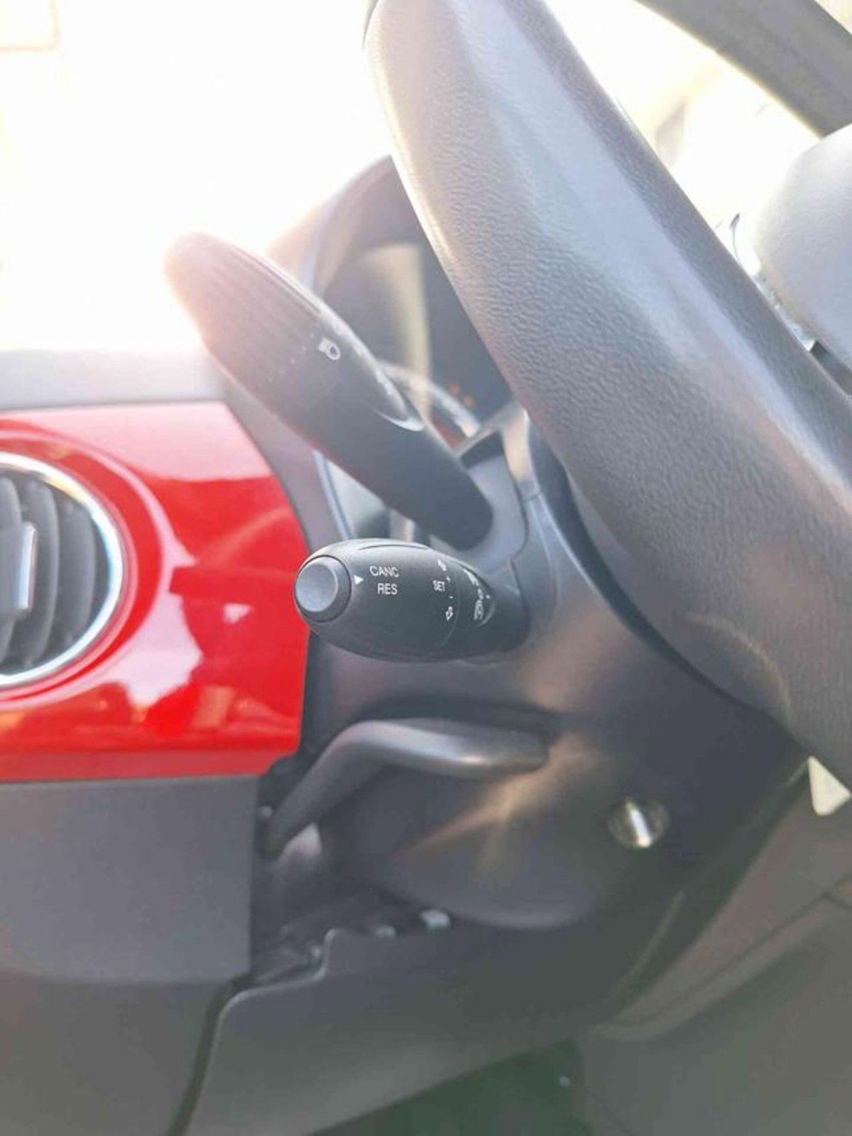 Fiat 500 1.0 Hybrid Club (16)