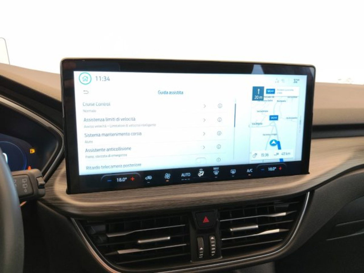 Ford Kuga 2.5 Full Hybrid 190 CV CVT AWD ST-Line X (12)
