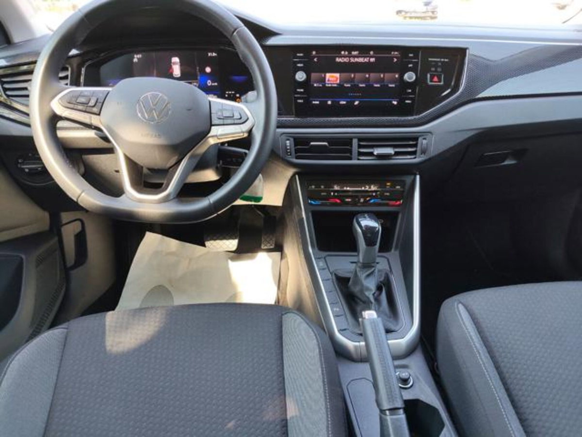 Volkswagen Polo 1.0 tsi Life 95cv dsg (8)