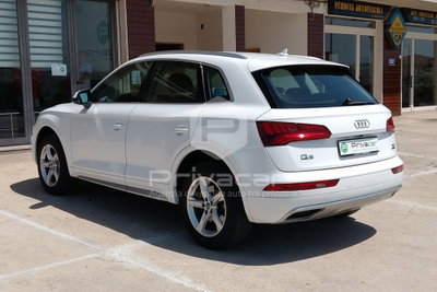 Audi Q5 2.0 TDI 190 CV quattro S tronic Business Sport (7)