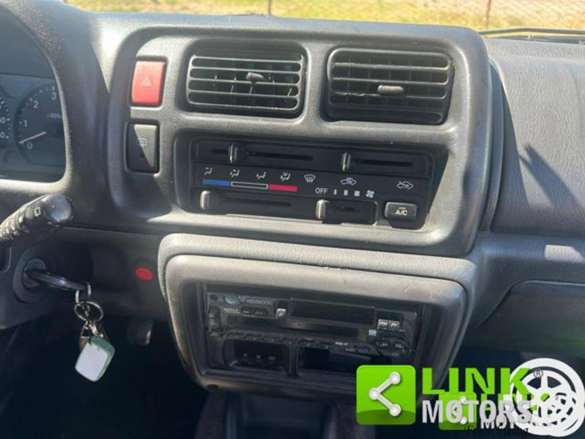 Suzuki Jimny 1.5 DDiS cat 4WD (17)