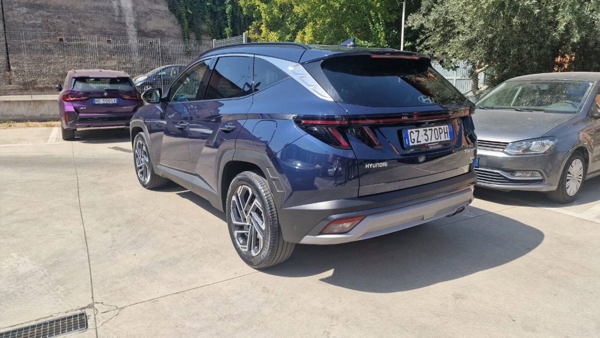 Hyundai Tucson 1.6 t-gdi 48V Exellence Lounge Pack 2wd dct (11)