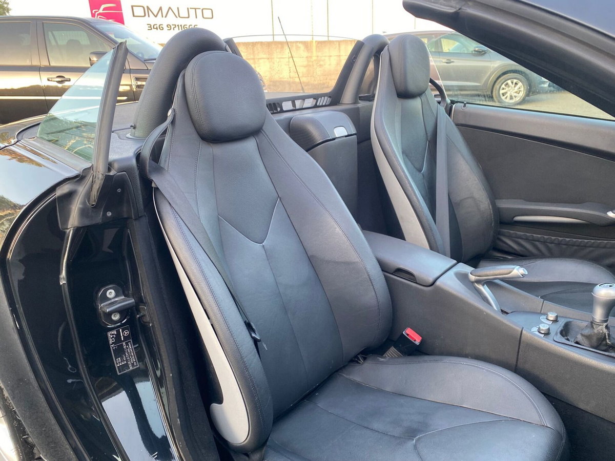 Mercedes-Benz SLK 200 Kompressor cat (14)
