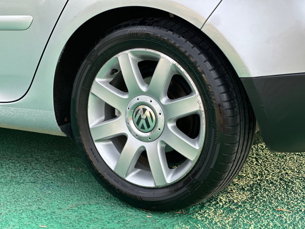 Volkswagen Golf 1.9 TDI 5p. Comfortline (5)