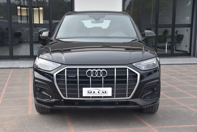 Audi Q5 Sportback 40 2.0 tdi mhev 12V Business Advanced quattro s-tronic (2)