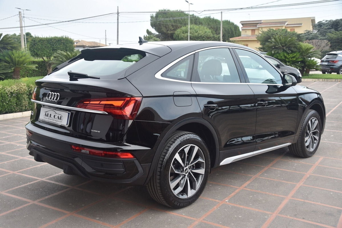 Audi Q5 Sportback 40 2.0 tdi mhev 12V Business Advanced quattro s-tronic (7)
