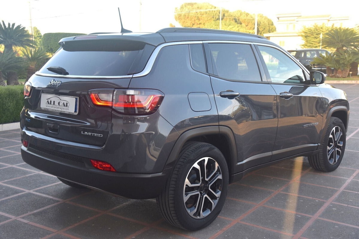 Jeep Compass 1.3 T4 190CV PHEV AT6 4xe Limited (7)