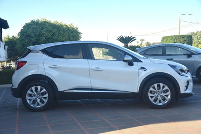 Renault Captur Plug-in Hybrid E-Tech 160 CV Intens (4)