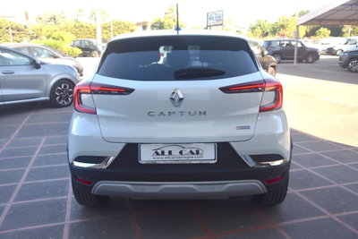 Renault Captur Plug-in Hybrid E-Tech 160 CV Intens (6)