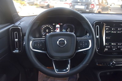 Volvo XC40 T4 Recharge Plug-in Hybrid R-design (17)