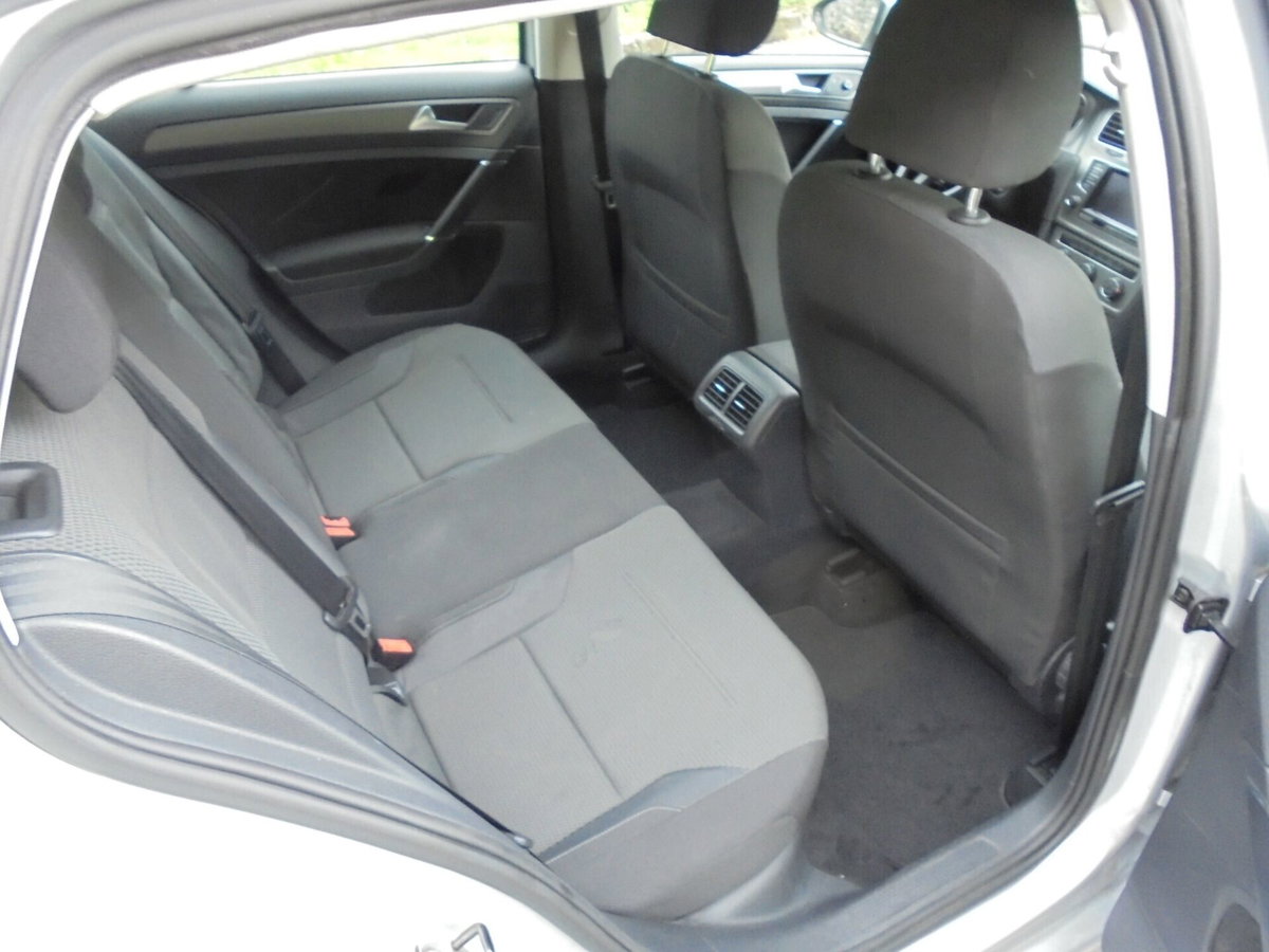 Volkswagen Golf 1.2 TSI 105 CV 5p. Comfortline BlueMotion Technology (12)