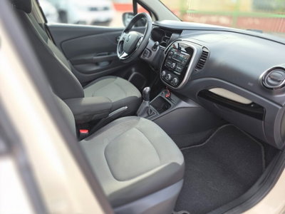 Renault Captur 1.5 dCi 8V 90 CV Start&Stop Live (16)