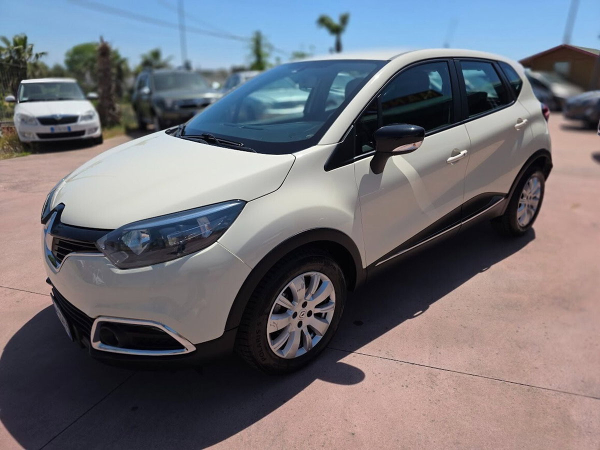Renault Captur 1.5 dCi 8V 90 CV Start&Stop Live (7)