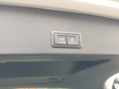 Audi Q2 Q2 35 TFSI S tronic S line Edition (12)