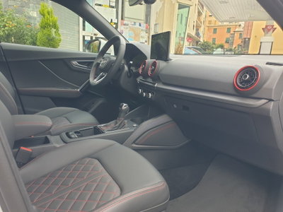 Audi Q2 Q2 35 TFSI S tronic S line Edition (15)
