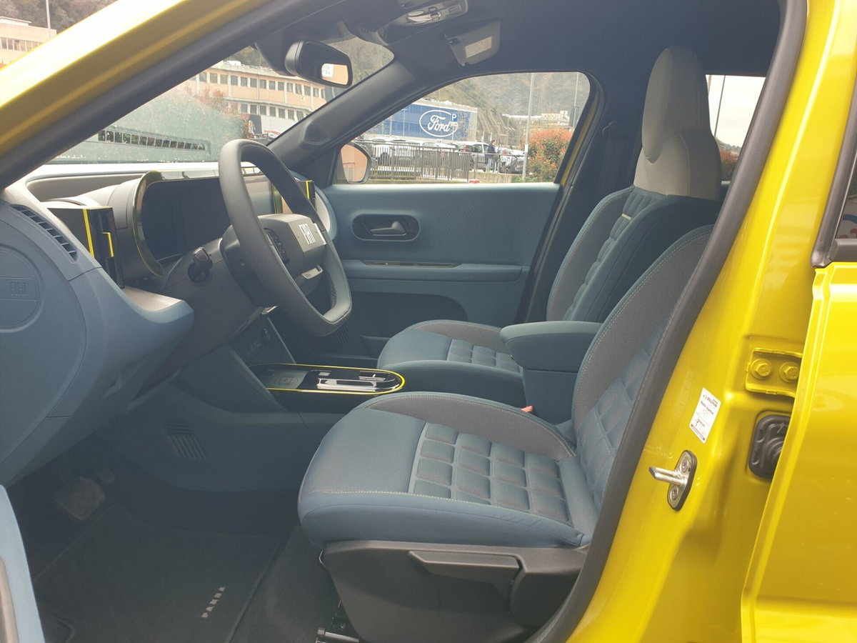 Fiat Grande Panda 1.2 La Prima 100cv (19)
