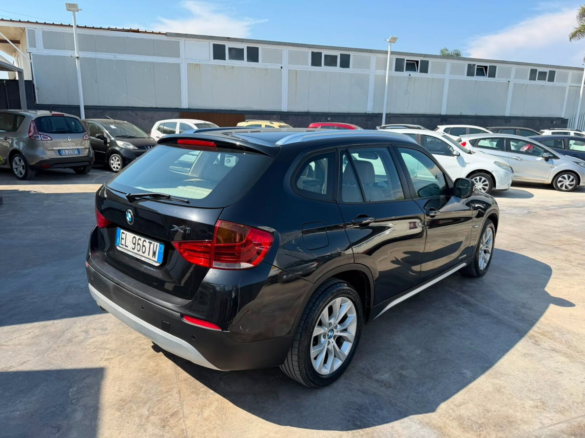 BMW X1 xDrive20d Futura (4)