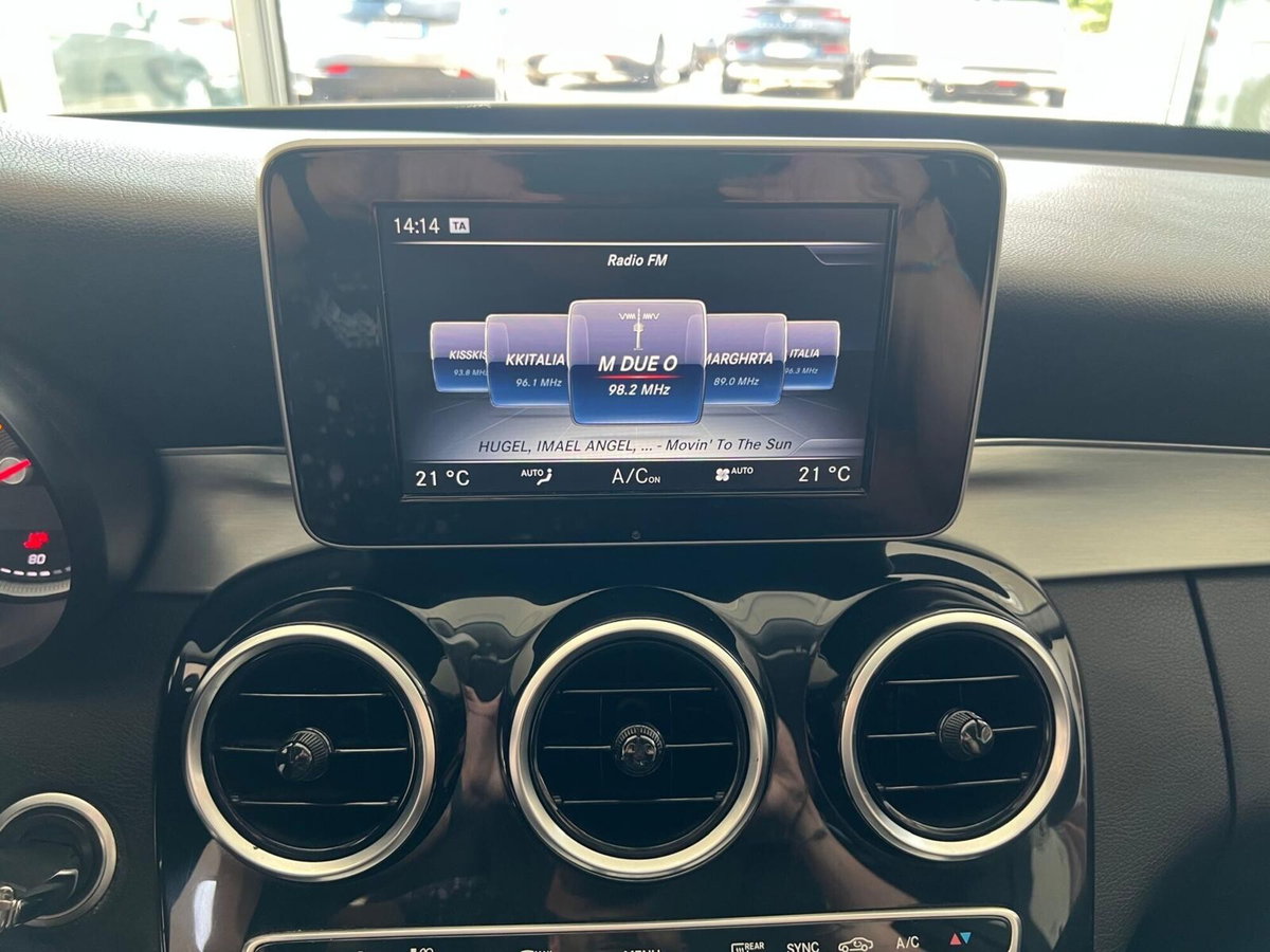 Mercedes-Benz Classe C 200 d Exclusive (16)
