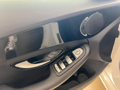 Mercedes-Benz Classe C 200 d Exclusive (19)