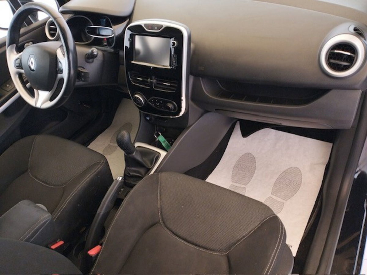 Renault Clio dCi 8V 90CV Start&Stop 5 porte Energy Intens (15)