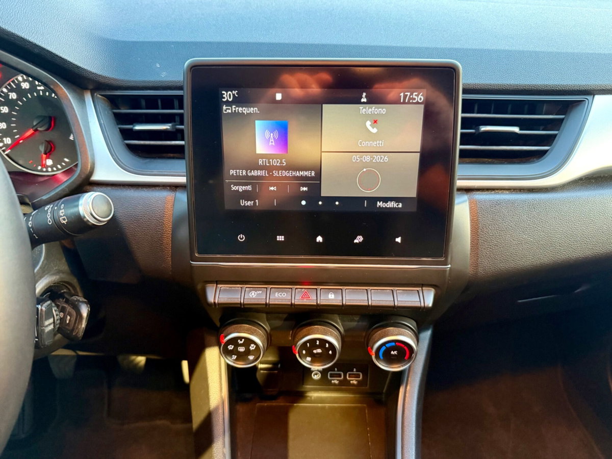 Renault Captur TCe 100 CV GPL FAP Life (18)
