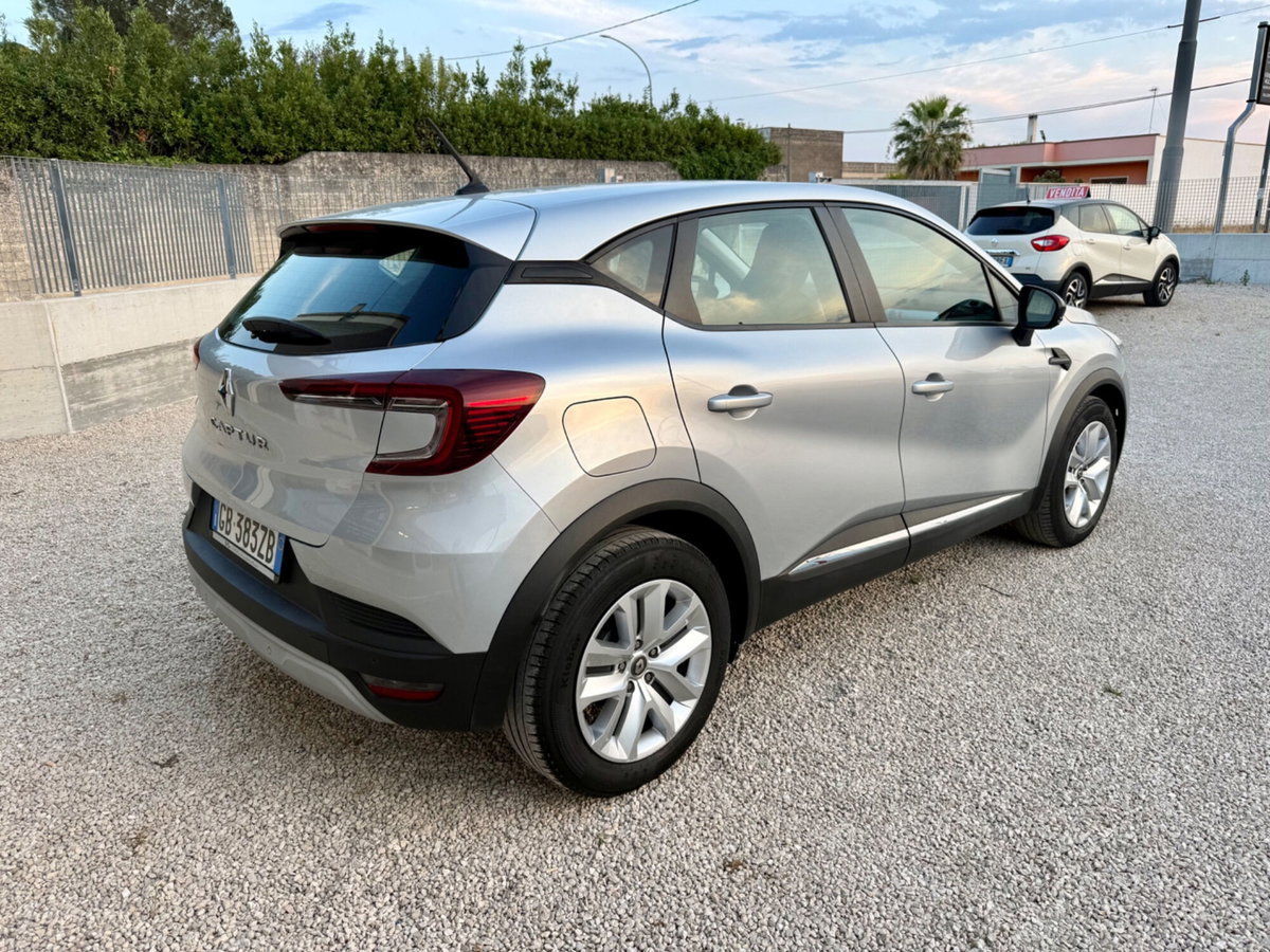 Renault Captur TCe 100 CV GPL FAP Life (5)